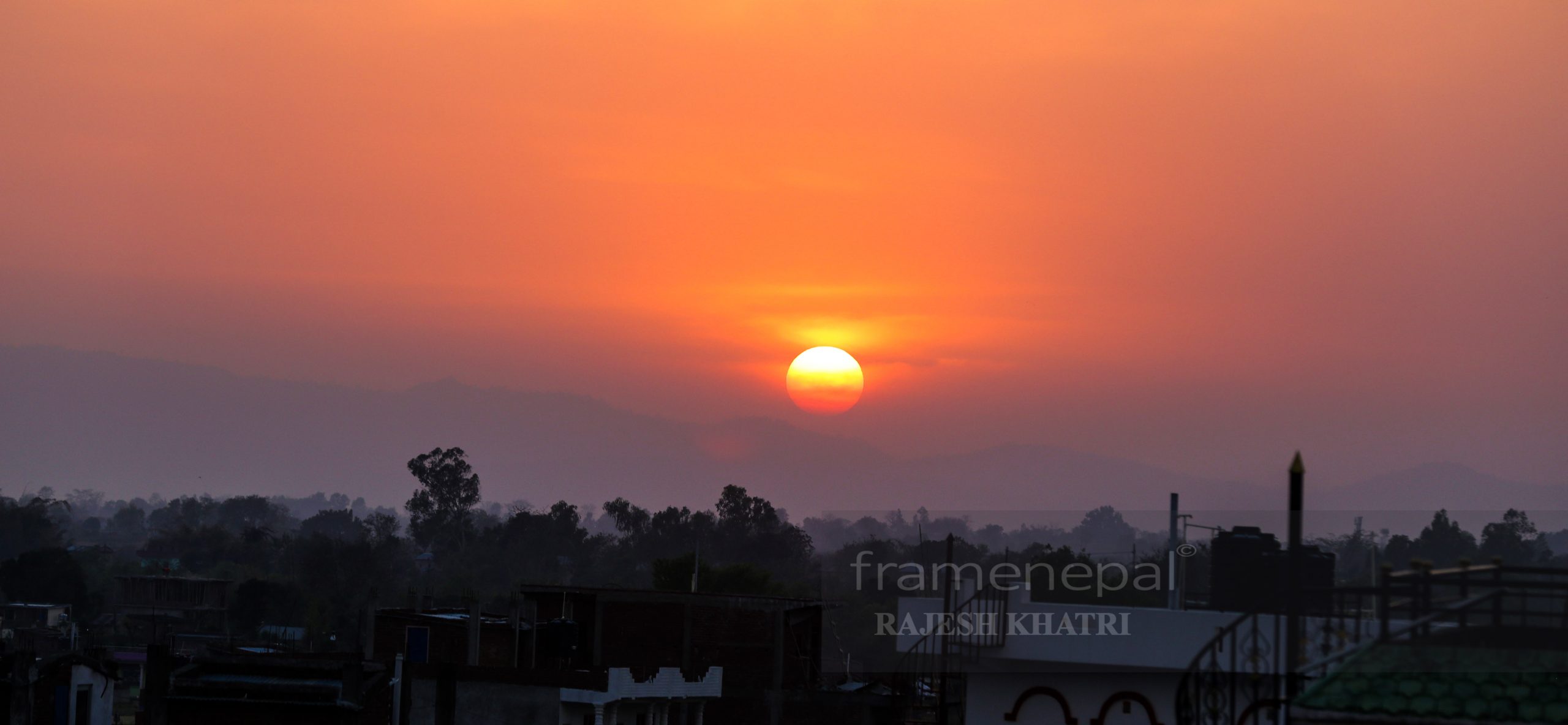 Last sunset, Nepali Year 2076 BS, Best Image Sunset The view of last sunset of Nepali year 2076 BS. this photo taken at Tulsipur Dang, Nepal.