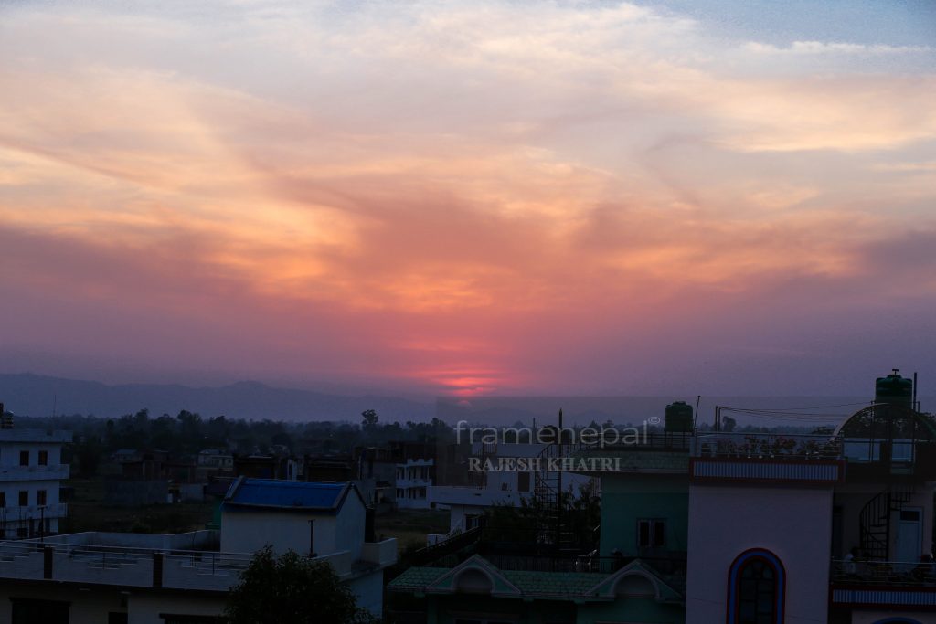 Last sunset, Nepali Year 2076 BS, Best Image Sunset   The view of last sunset of Nepali year 2076 BS. this photo taken at Tulsipur Dang, Nepal.