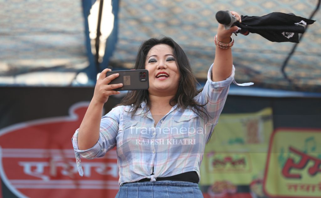 Jyoti Magar, Best Image Jyoti Magar Popular singer and performer Jyoti Magar, Jyoti Magar is a Nepali folk,lok dohori singer, model, and an actress.